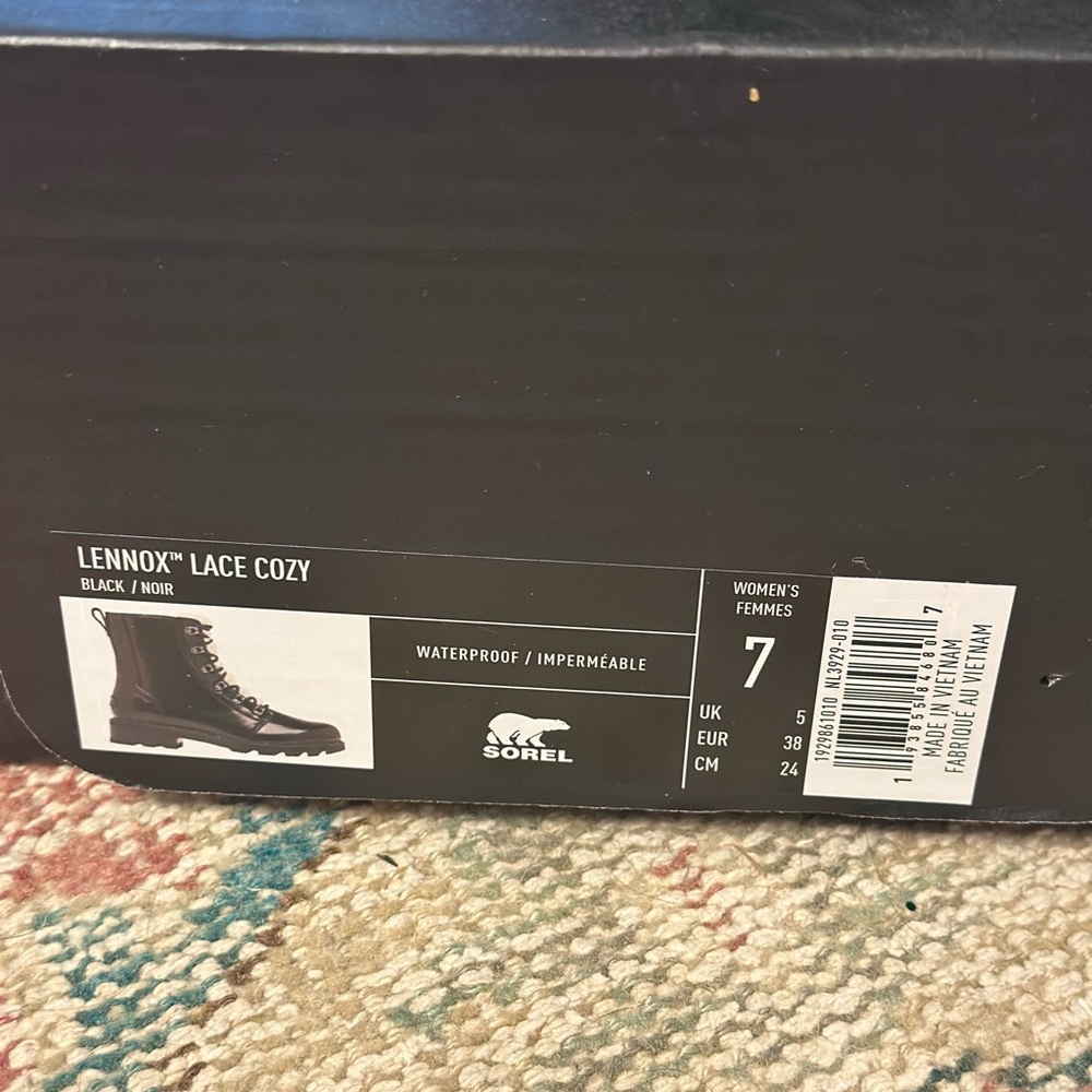 Sorel Black Lace-Up Boots with Cream Lining - Picture 4 of 4